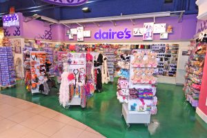 claires